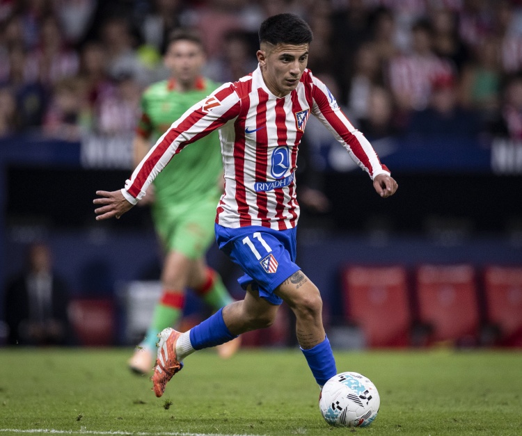 世界杯手机直播-记者：加拉塔萨雷报价希望租借马竞前锋阿尔马达，球员愿意加盟