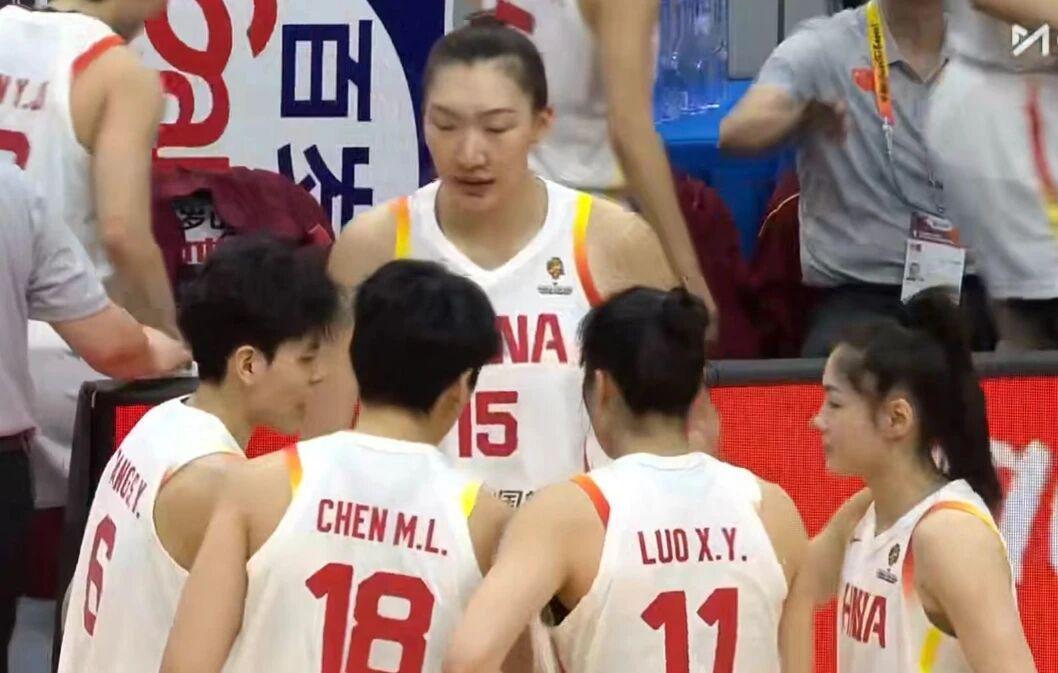 世界杯高清观看-中国女篮旗开得胜，81-68轻取非洲亚军，李月汝21+11杨舒予14+5+7