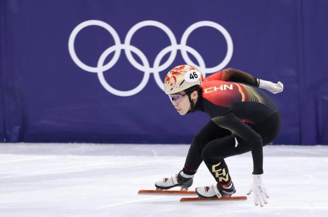 世界杯官方安装-老将的坚韧！范可新获短道女子500米B组决赛第五名